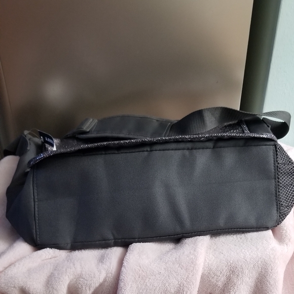 NEW! Old Navy Messenger/Laptop/Book bag Gray w/Sparkle/glitter decor on front - Picture 9 of 10